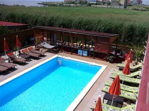 Omega Mamaia Nord Hotell Năvodari Eksteriør bilde